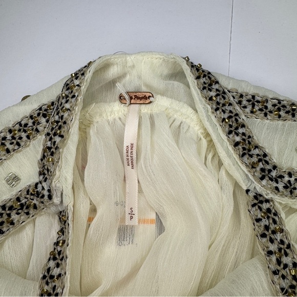 Free People Ivory Embellished Peplum Tank Top NWT Size Small Boho Festival - Picture 8 of 12